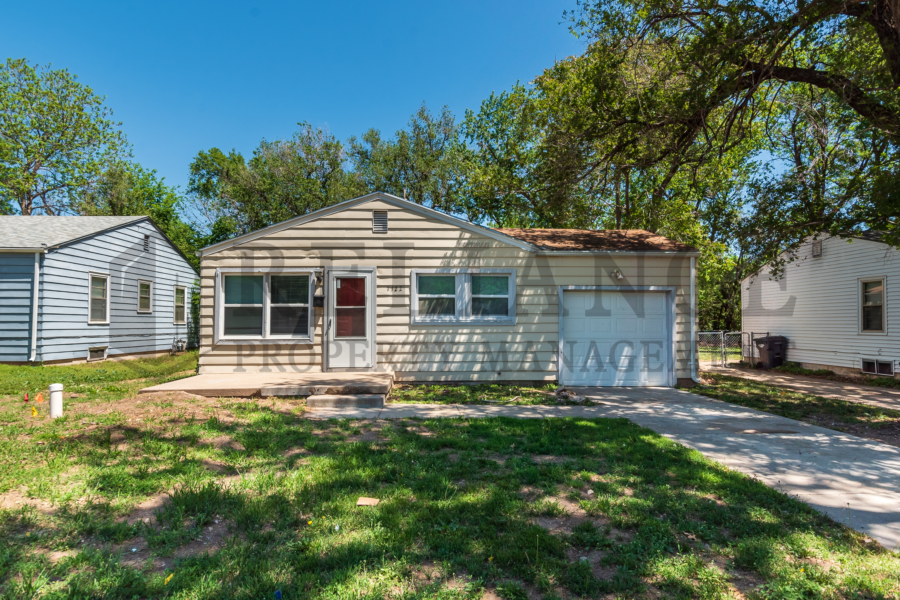 1122 South Quentin Street