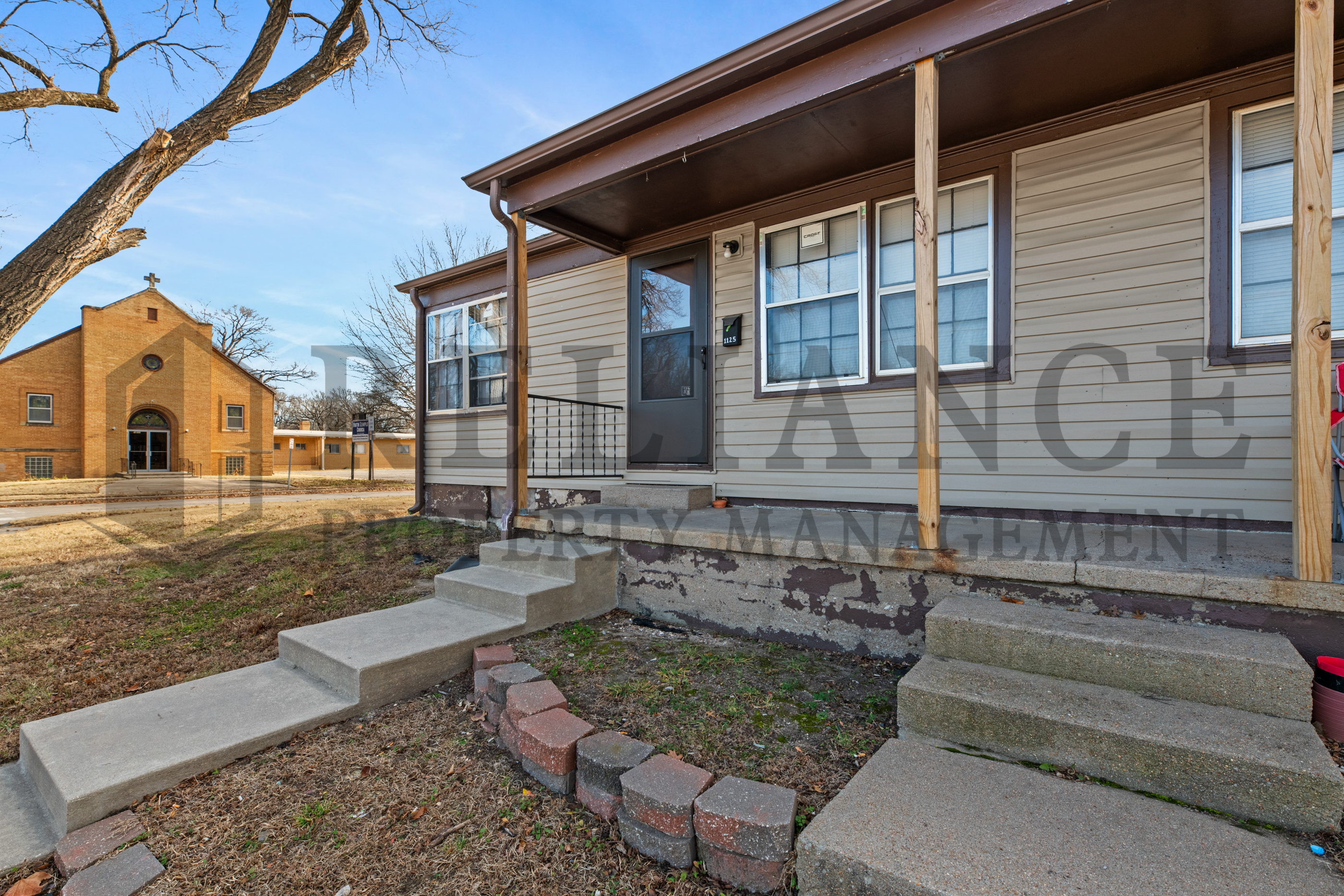 Property thumbnail image