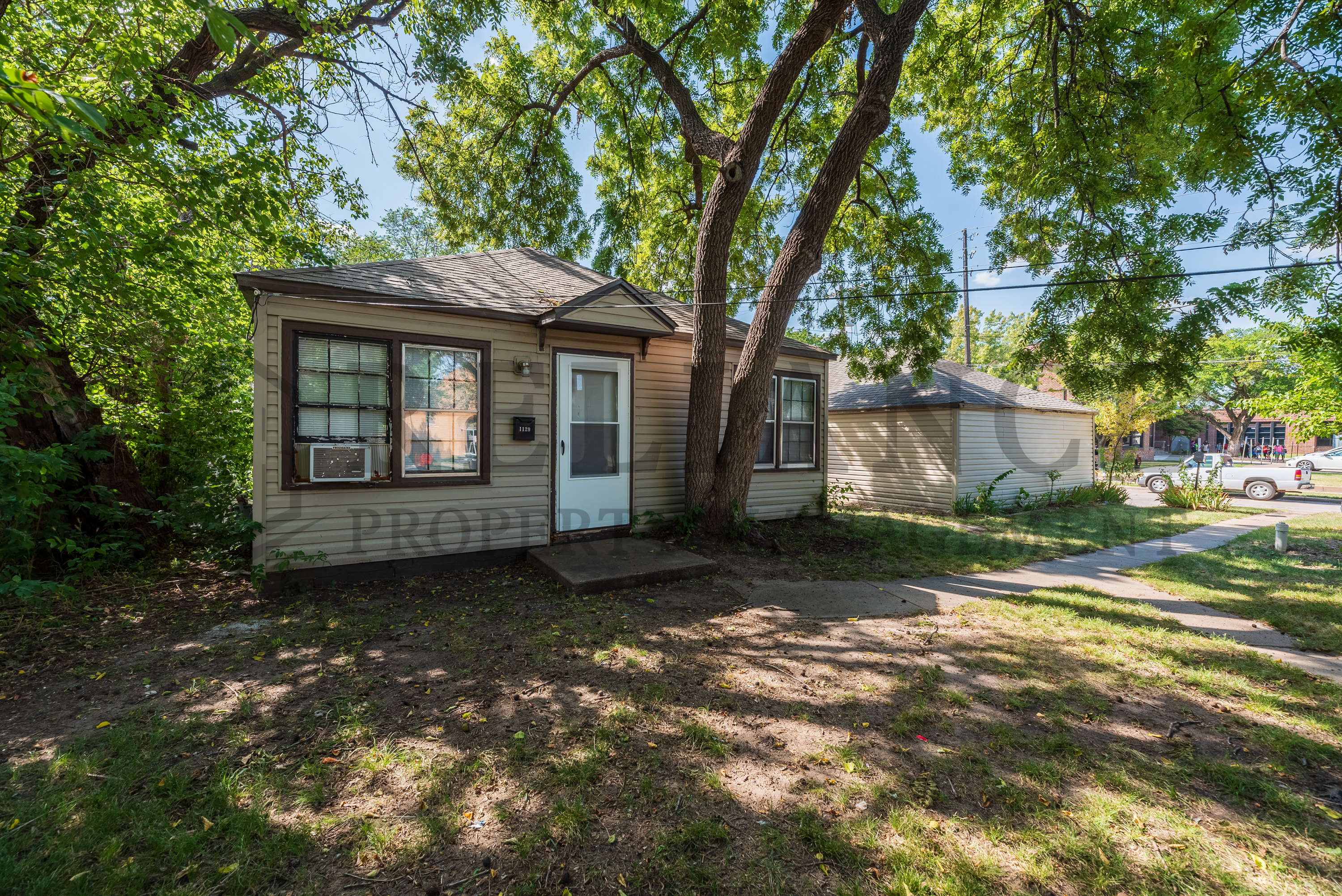 Property thumbnail image