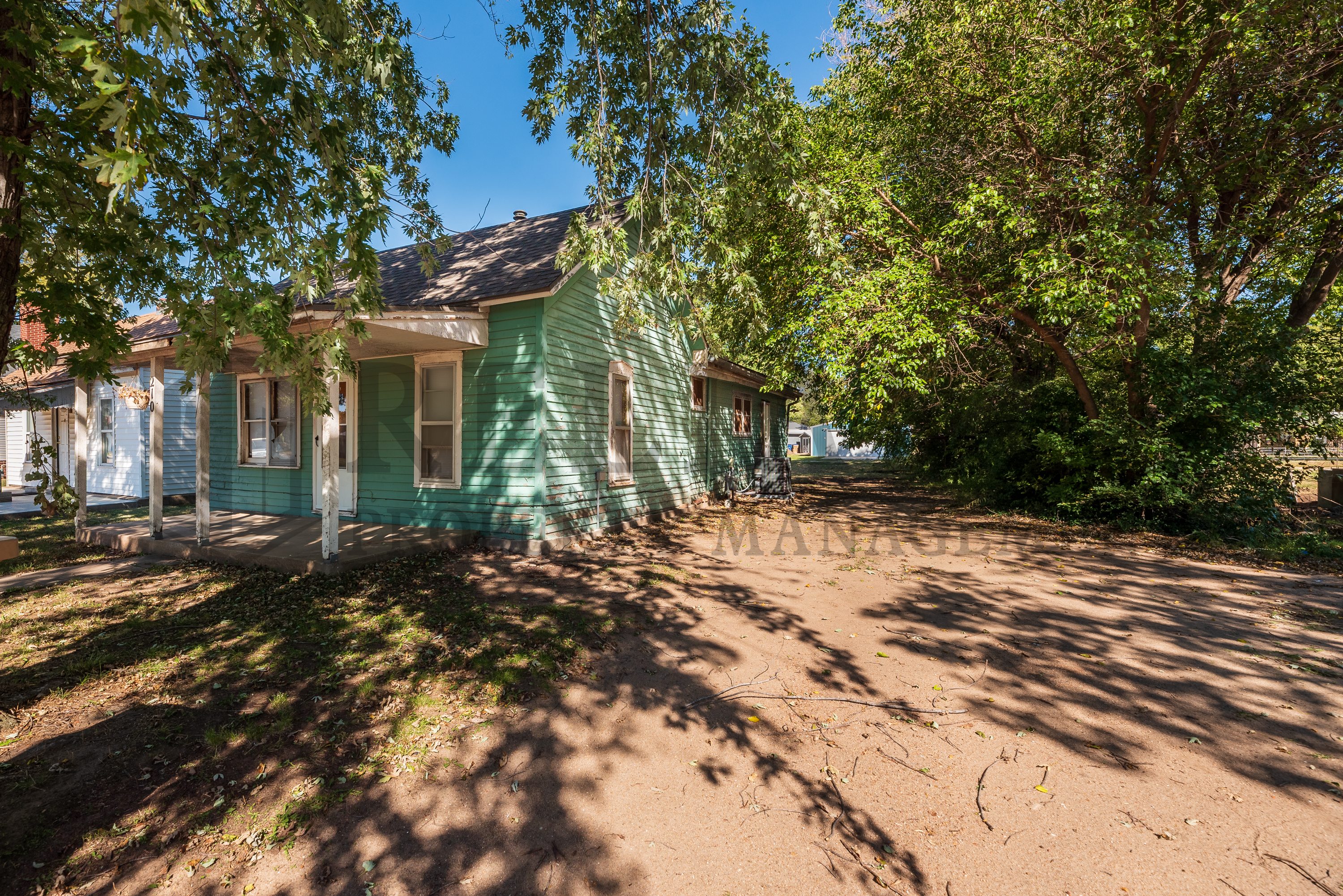 Property thumbnail image
