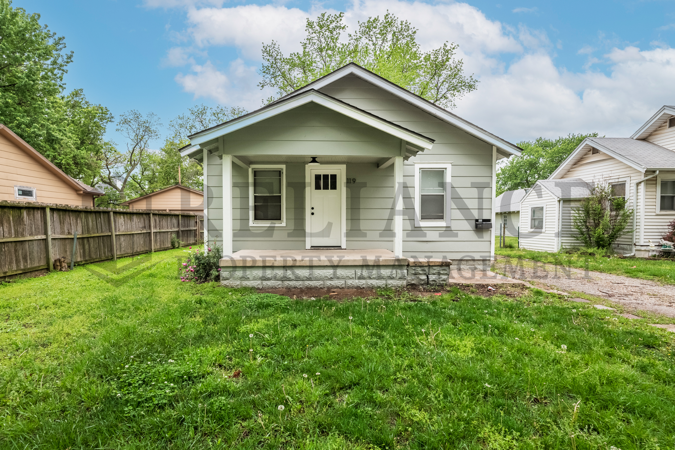 119 South Custer Avenue