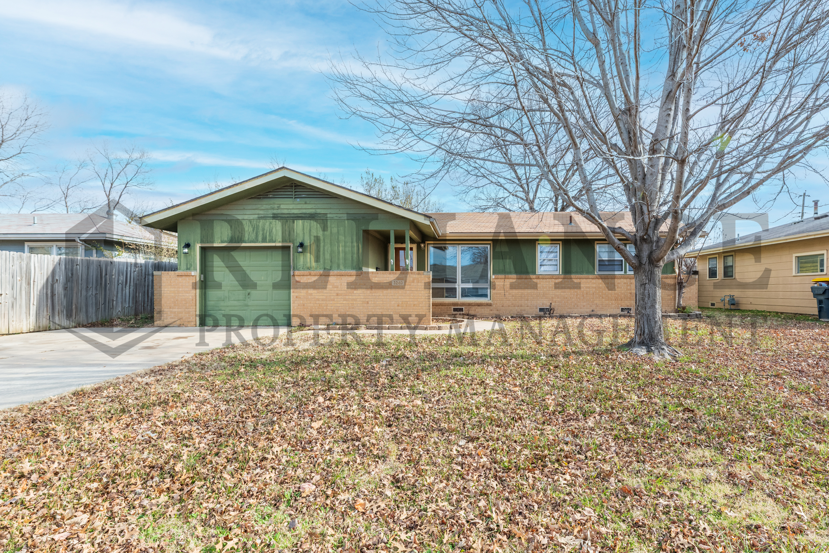 3240 South Custer Avenue