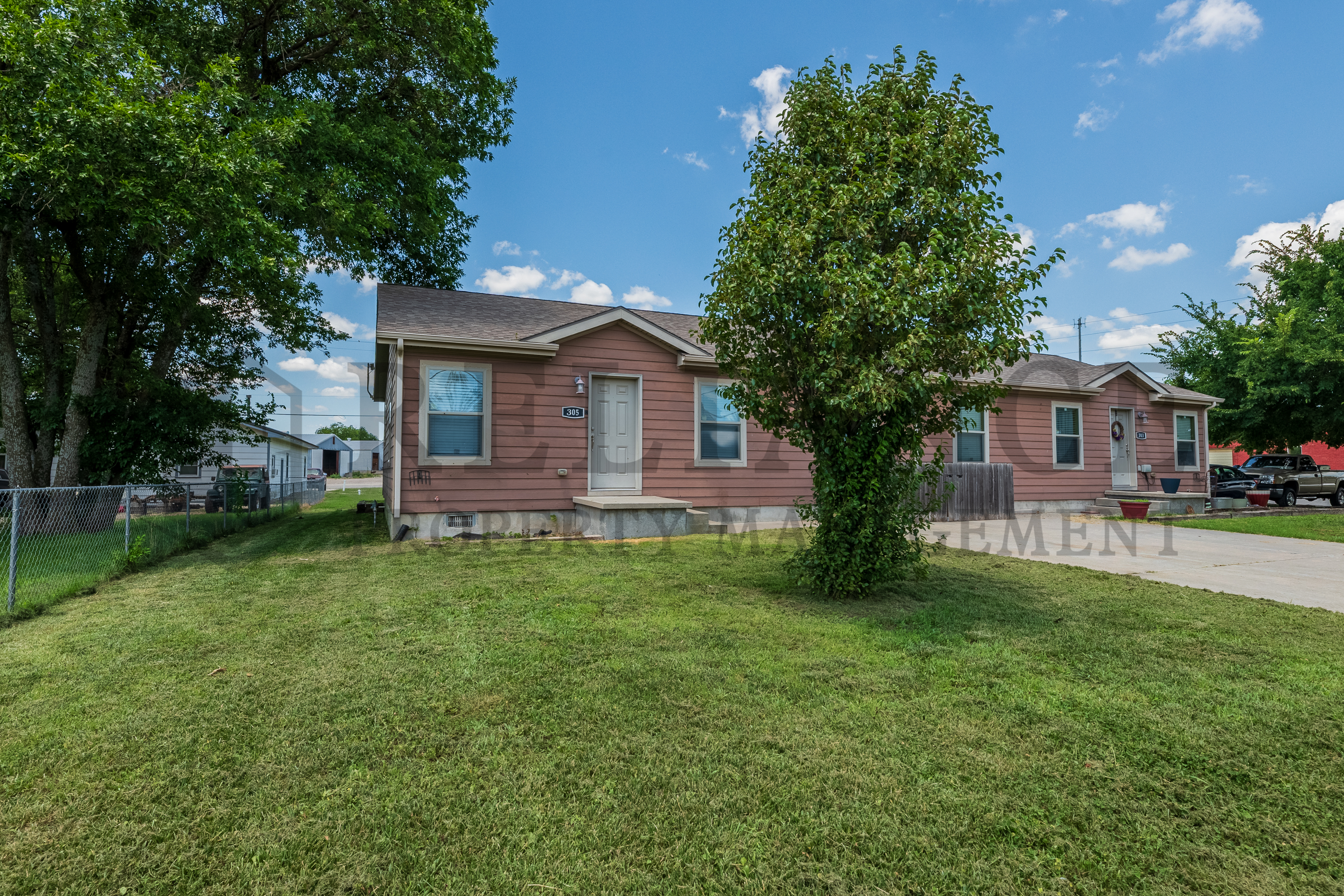 305 South Elm Street
