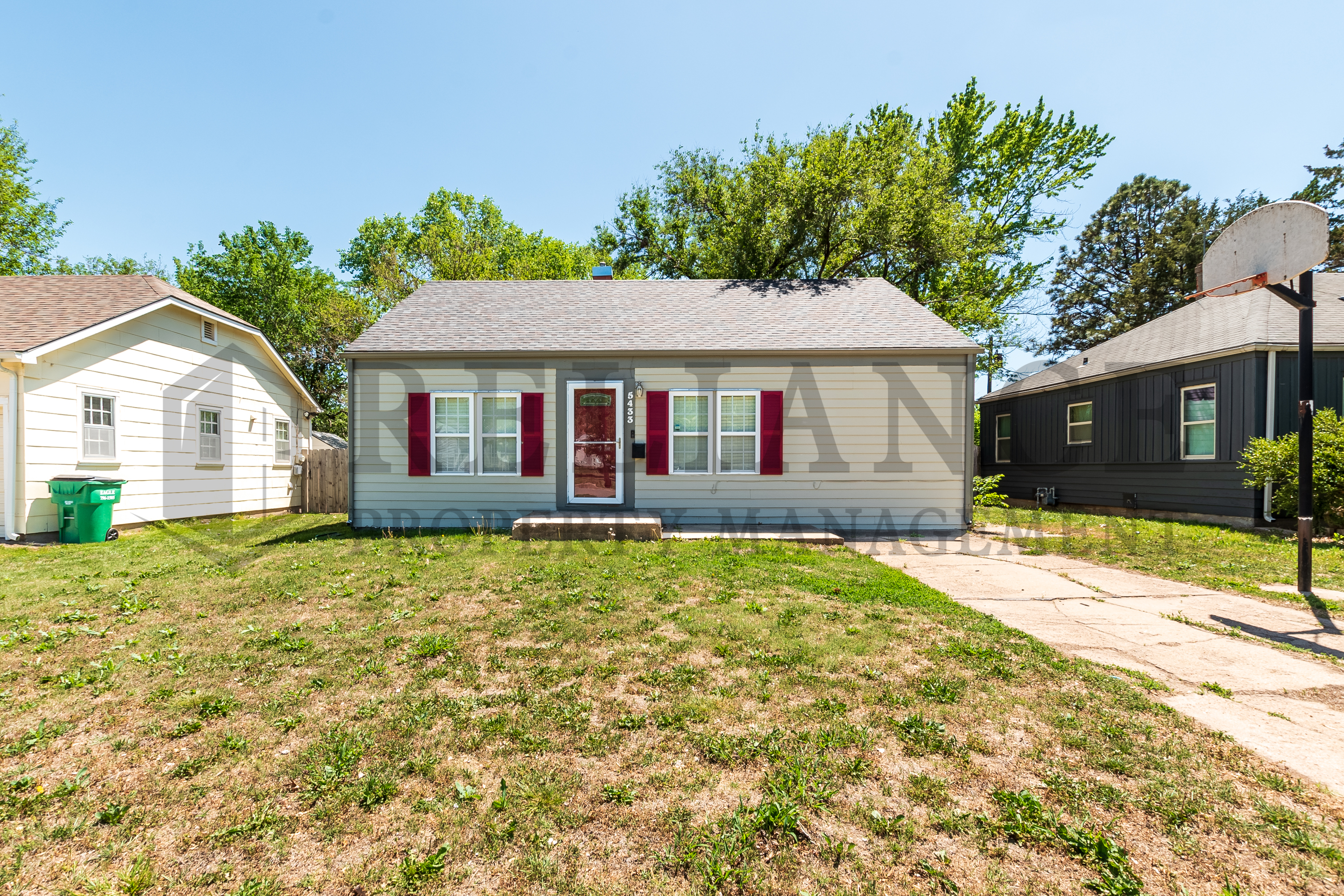 Property main image