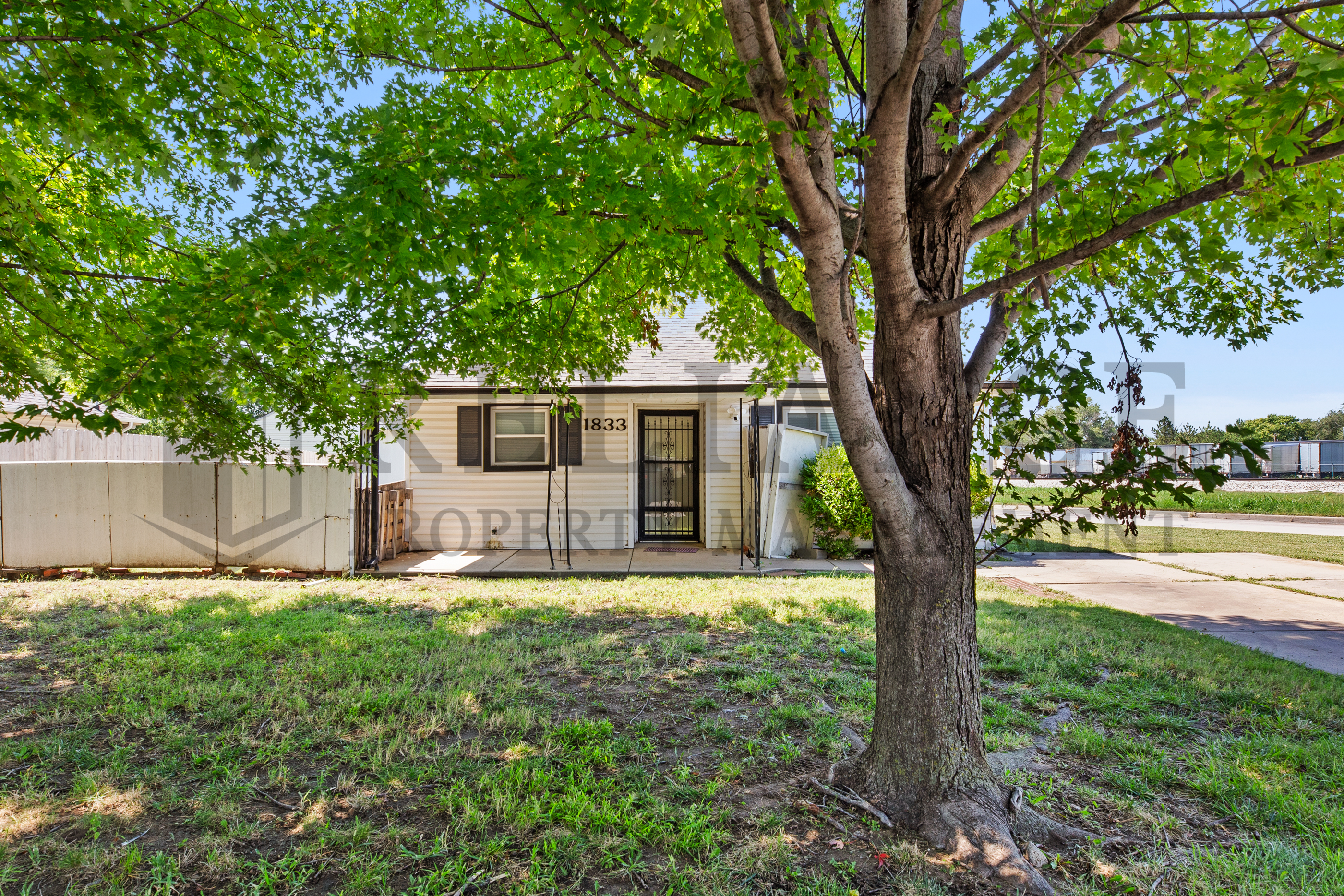 Property thumbnail image