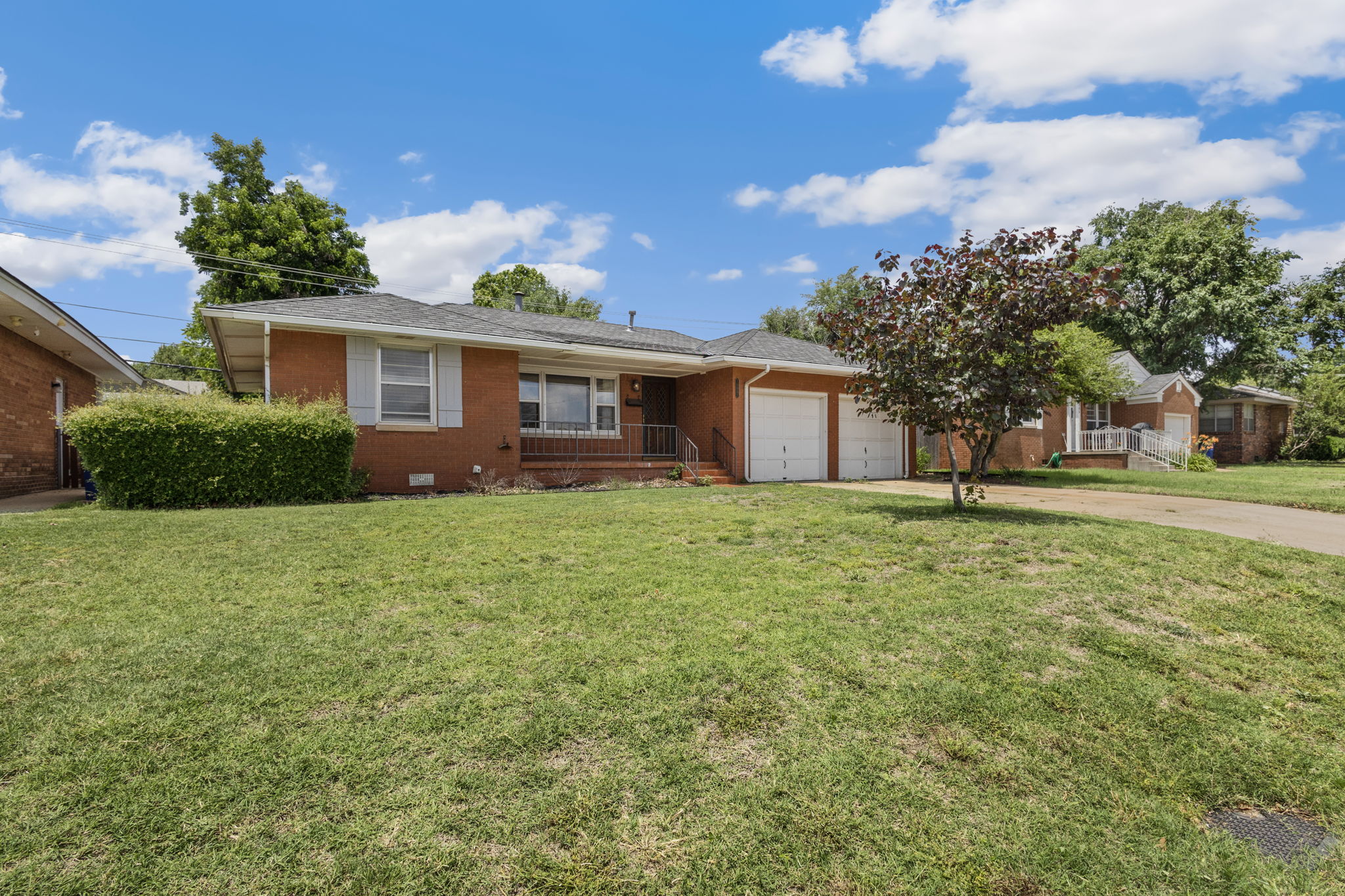 10001 Ridgeview Drive