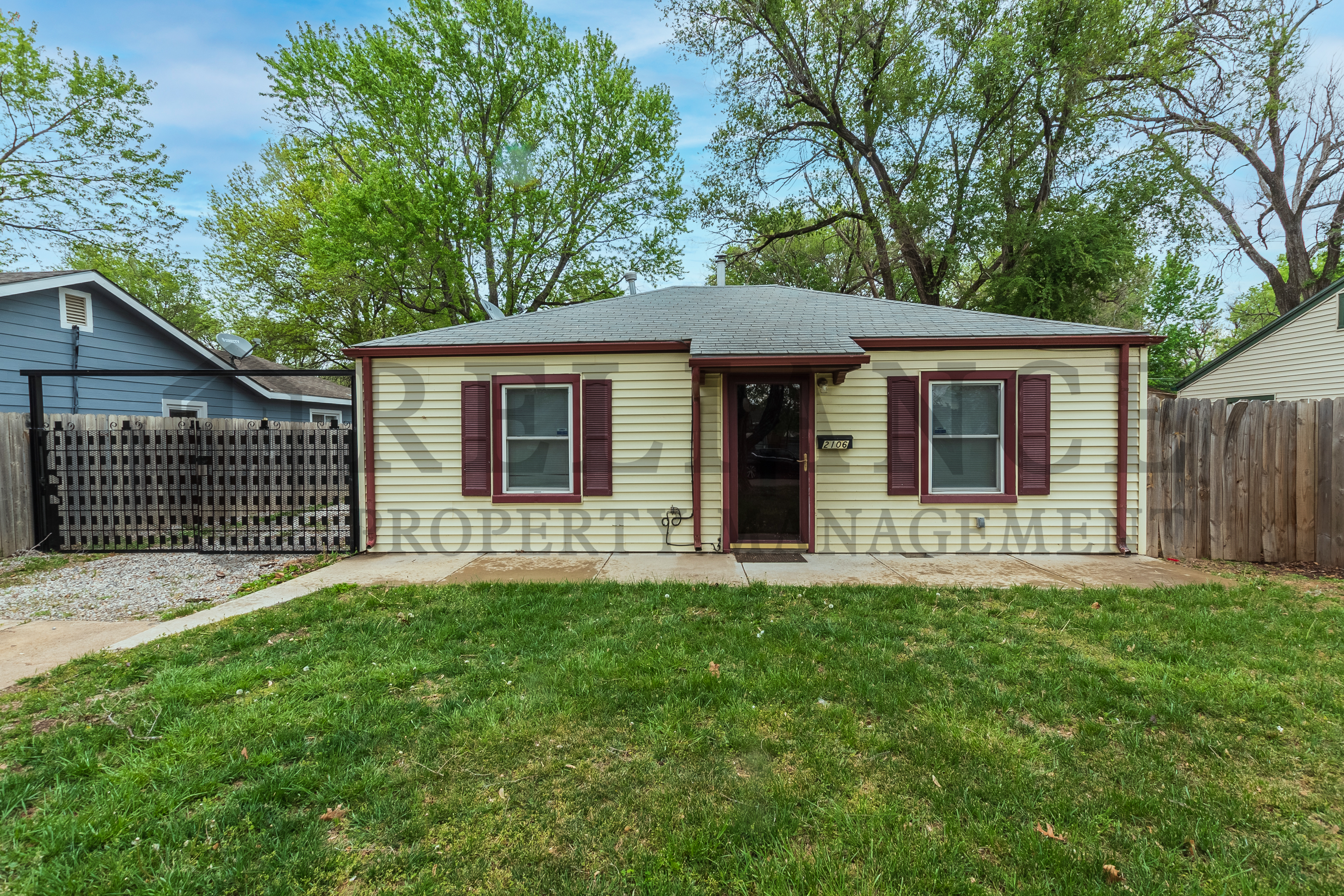 Property main image
