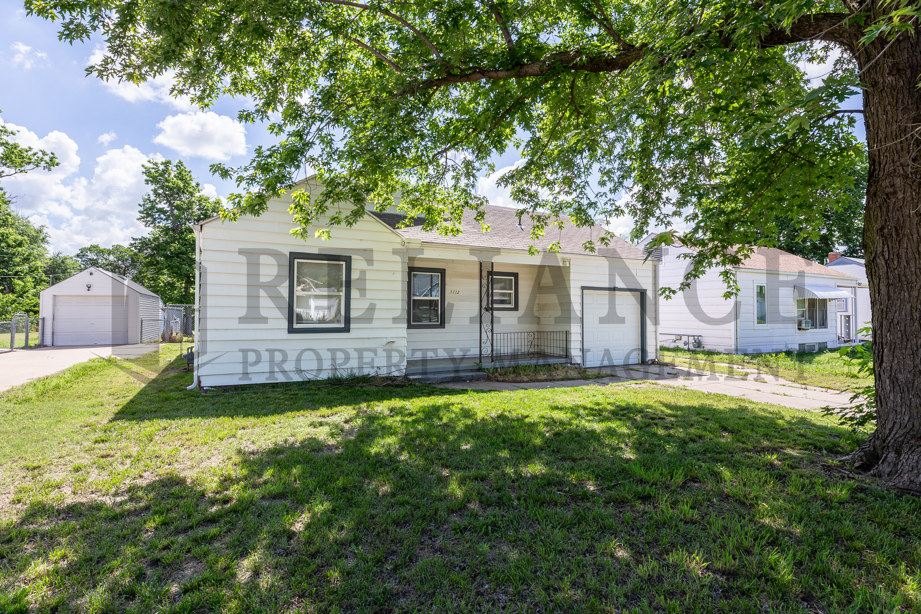 1112 South Martinson Avenue