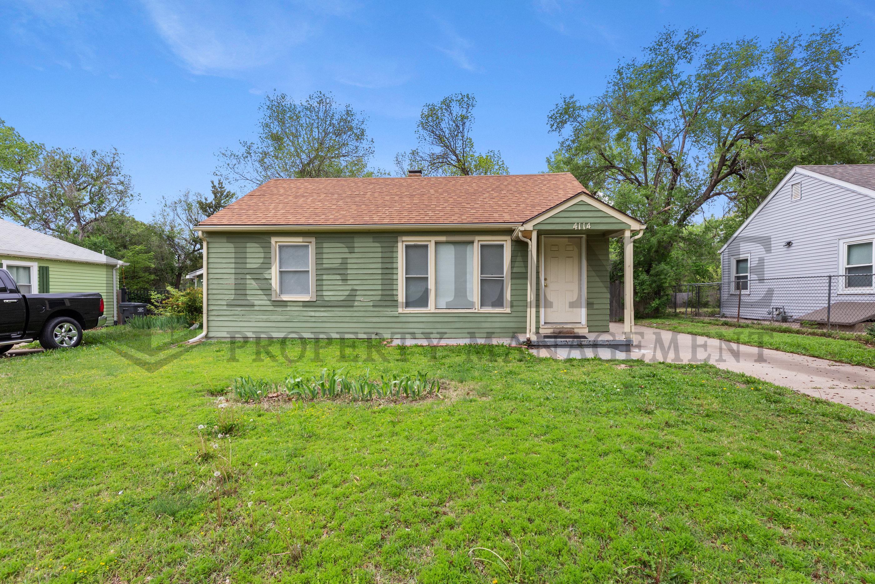 4114 E Vesta Dr