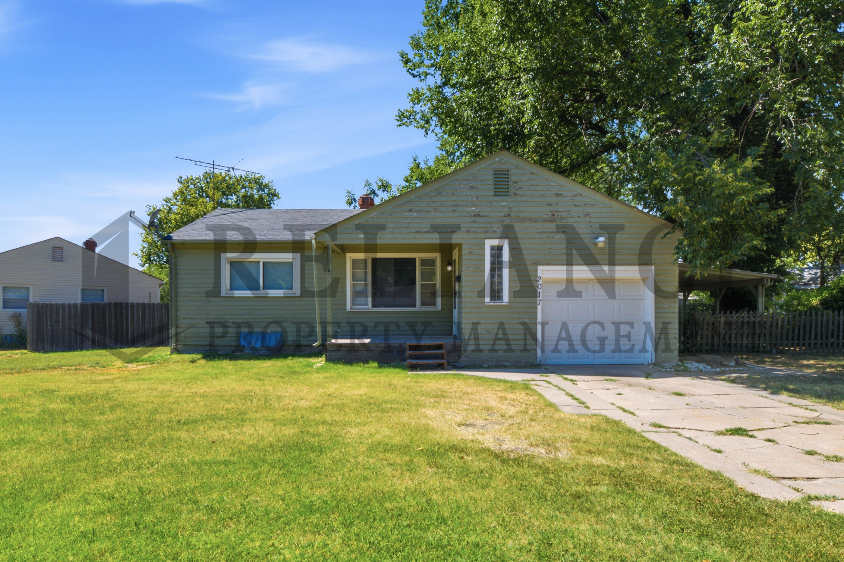 Property main image