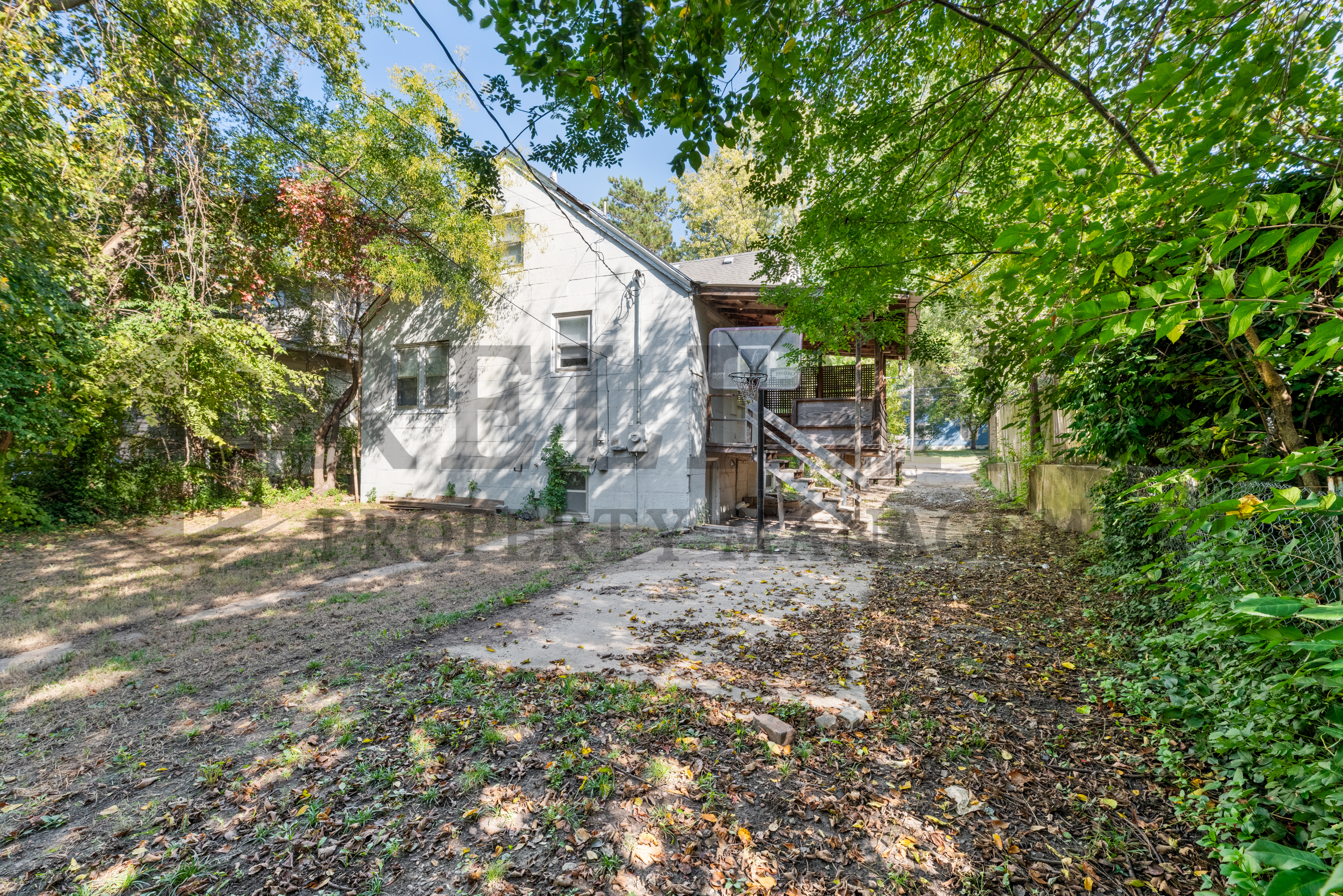 Property thumbnail image