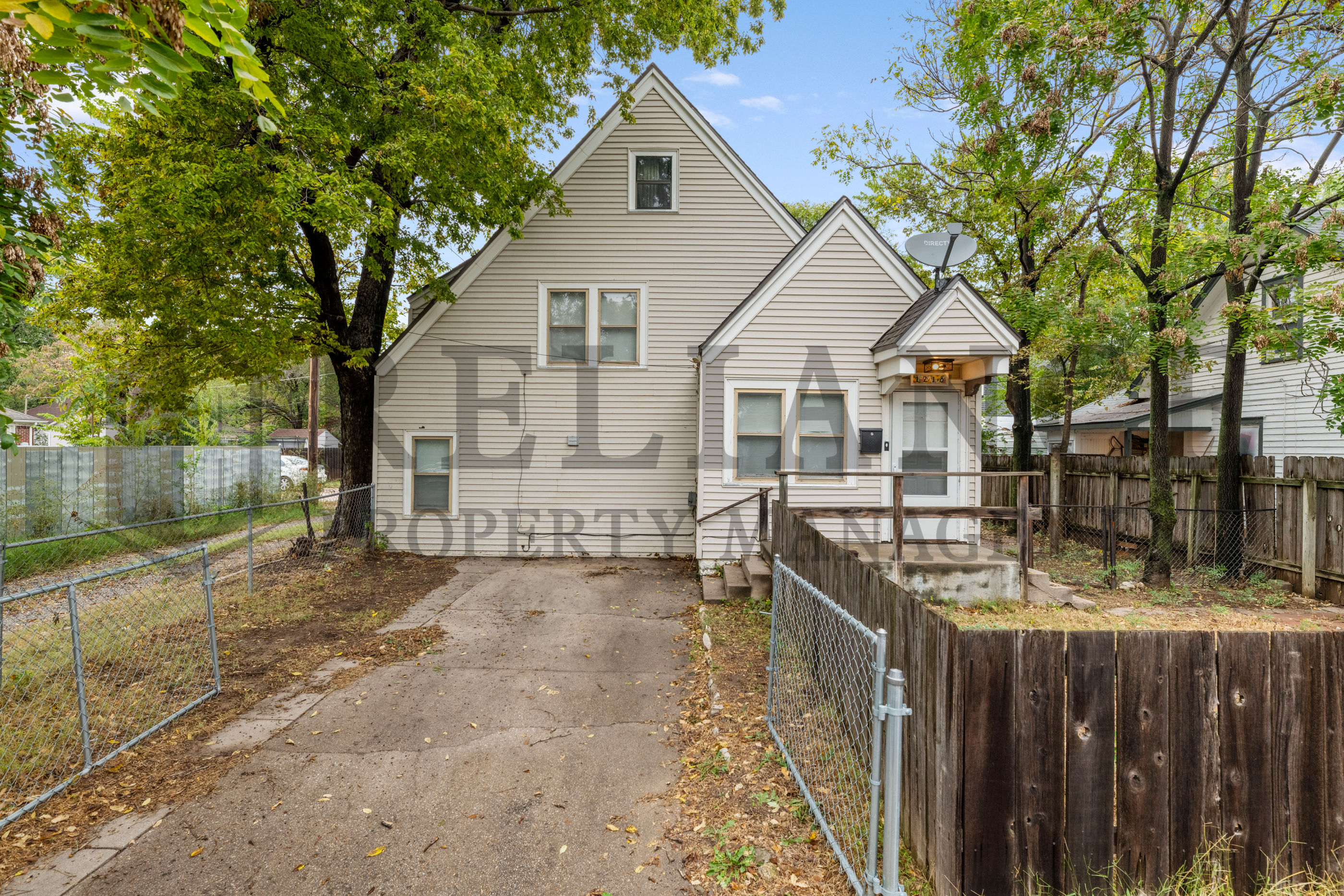 1218 East Morris Street