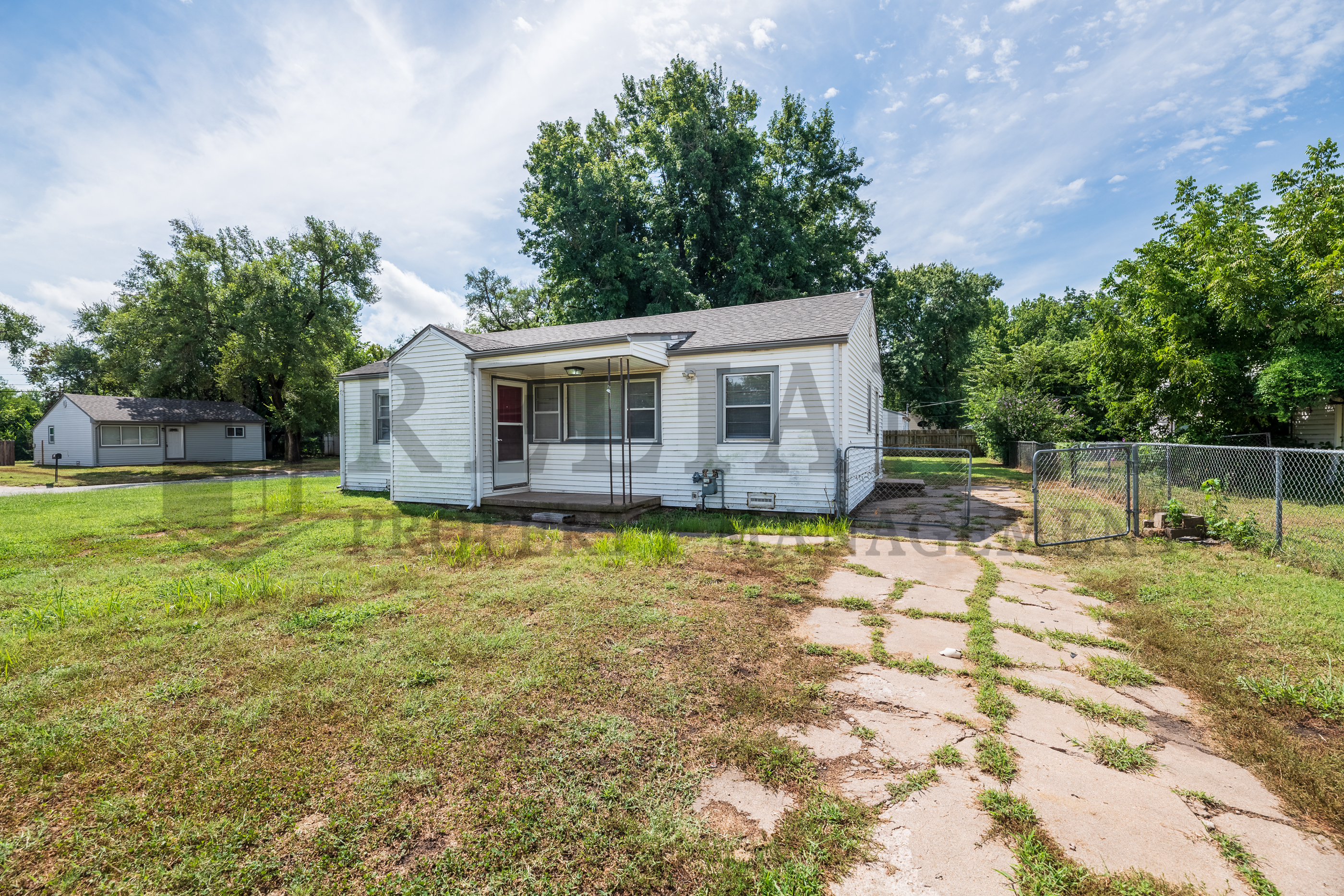 Property thumbnail image