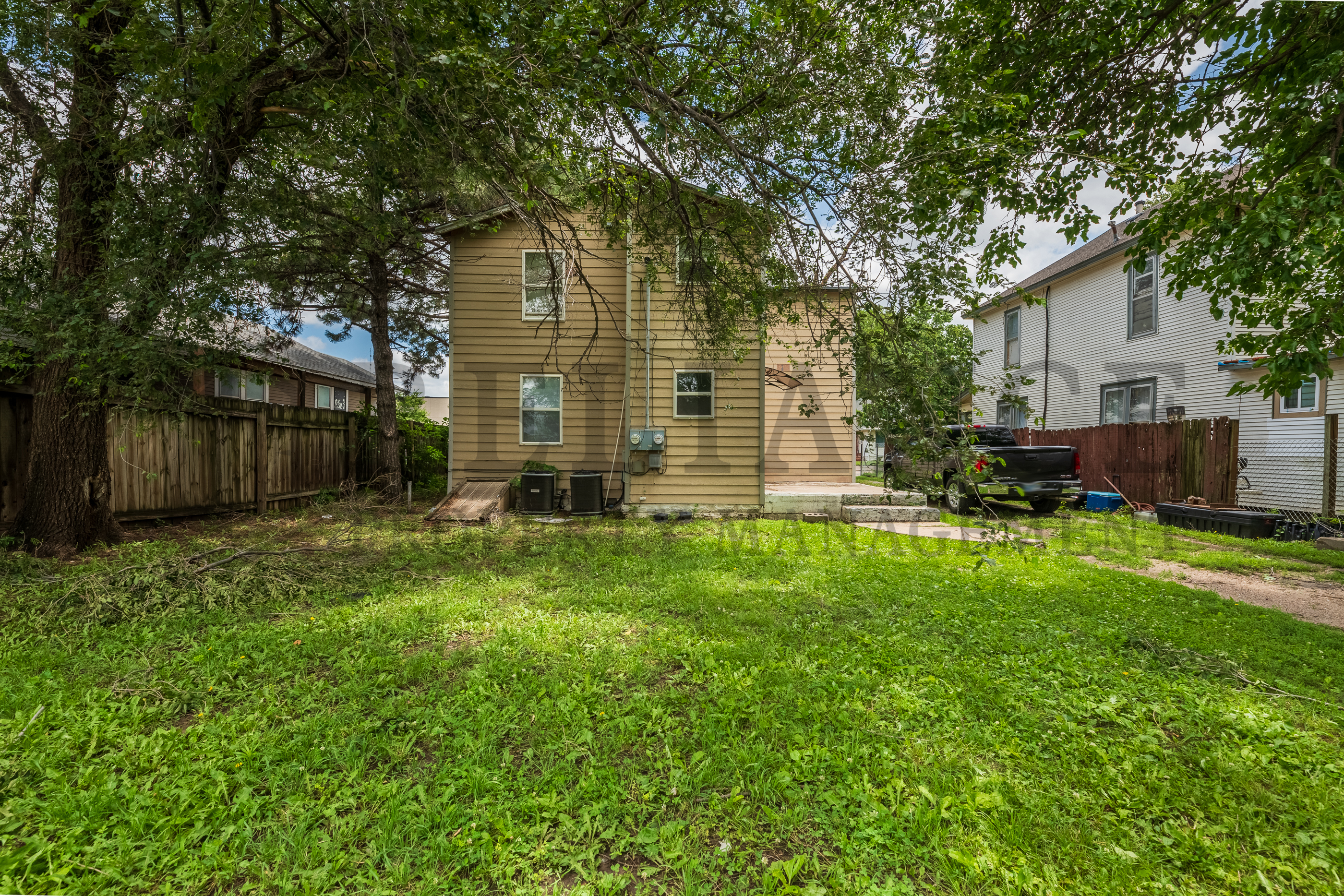 Property thumbnail image
