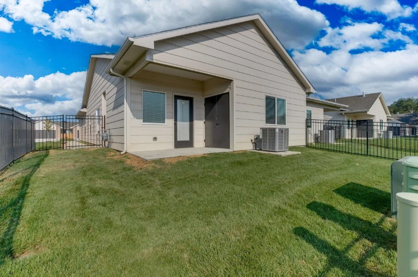 Property thumbnail image