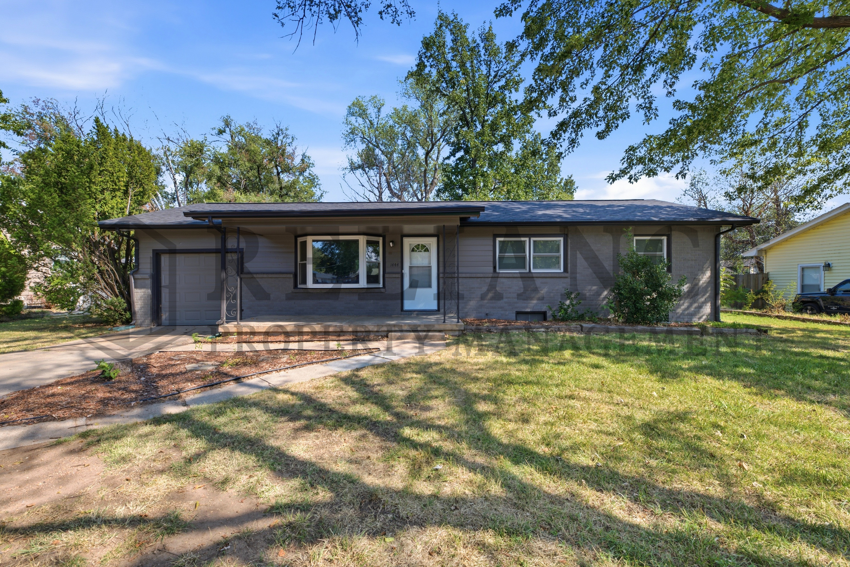 1444 North Holland Lane