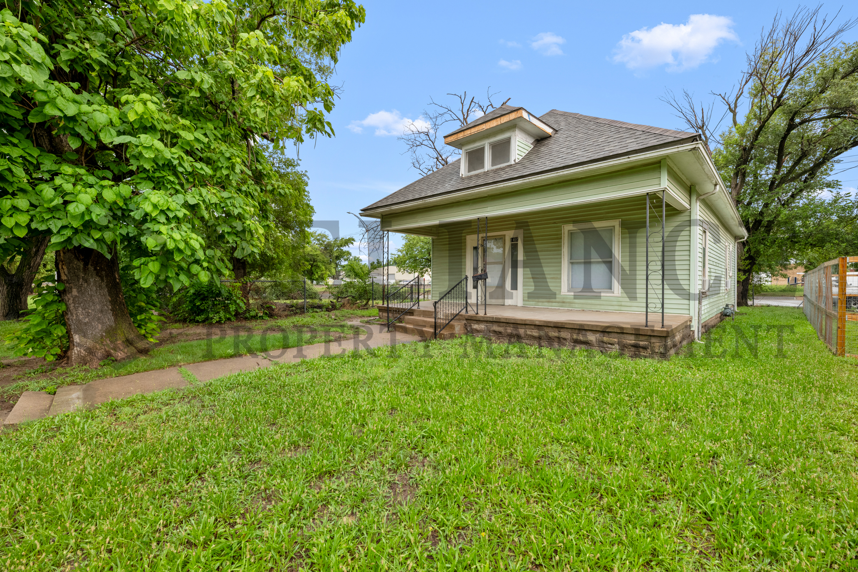 Property thumbnail image