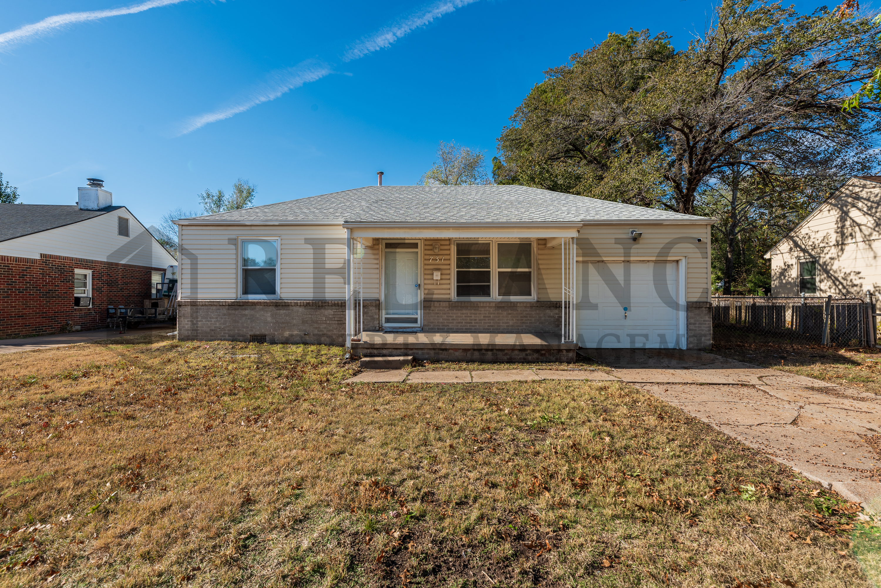 731 South Apache Drive