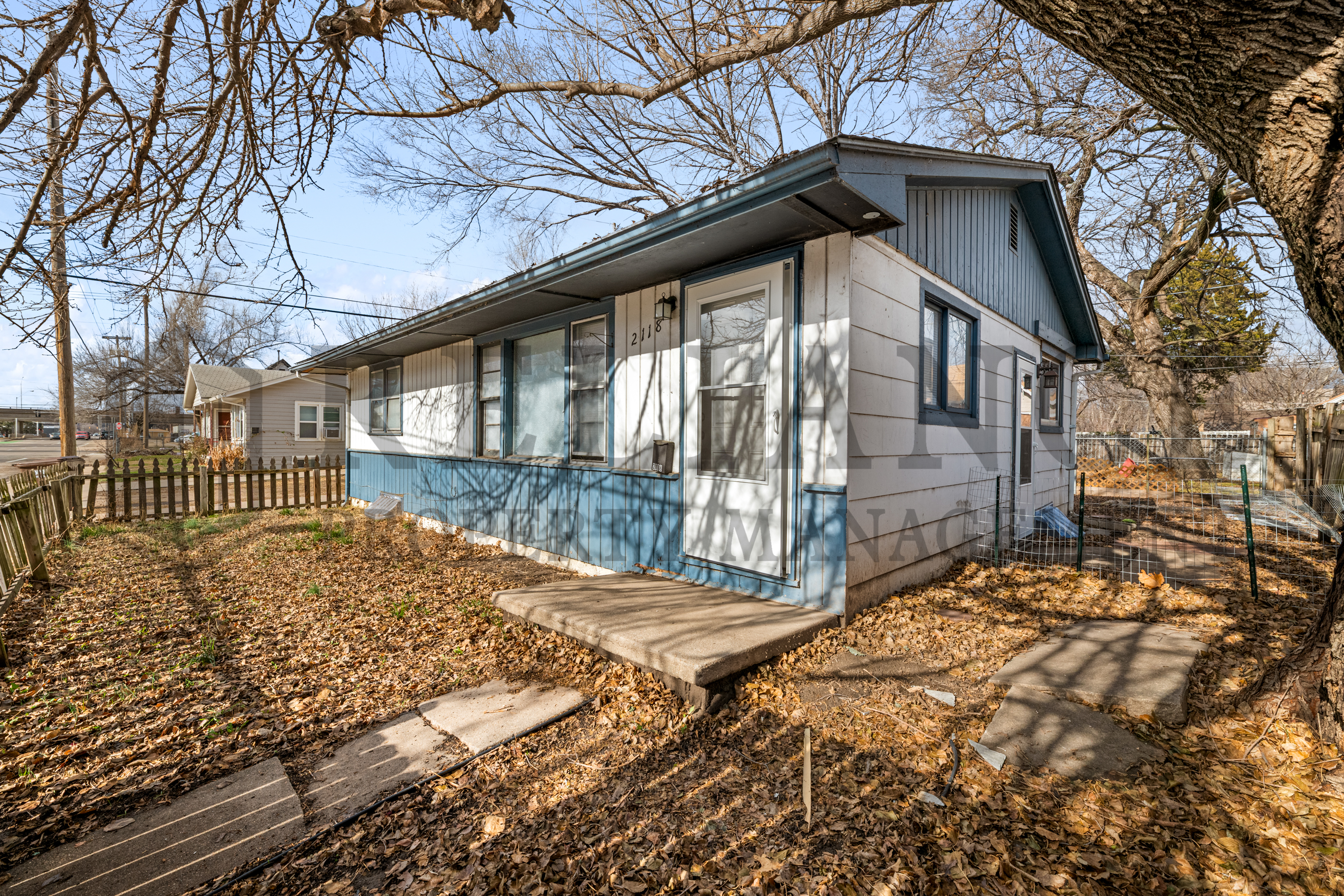 Property thumbnail image