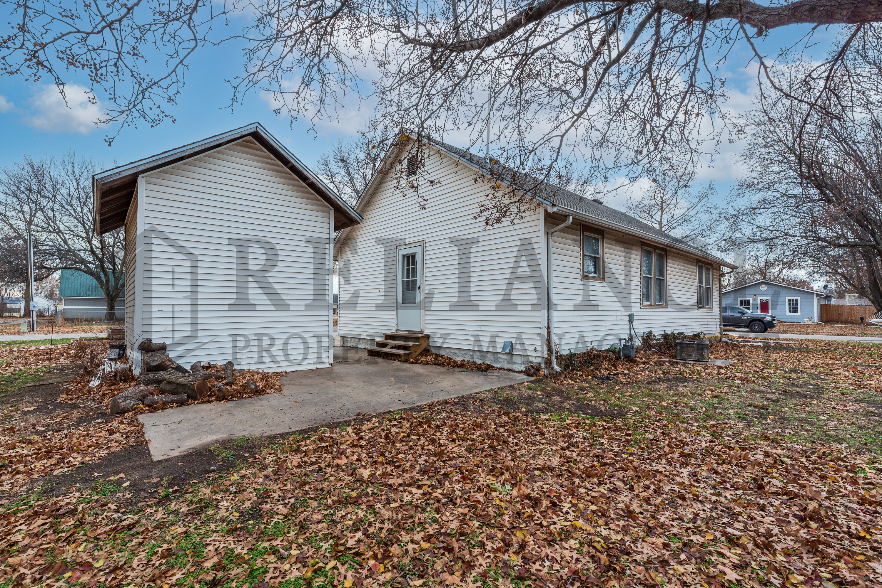 Property thumbnail image