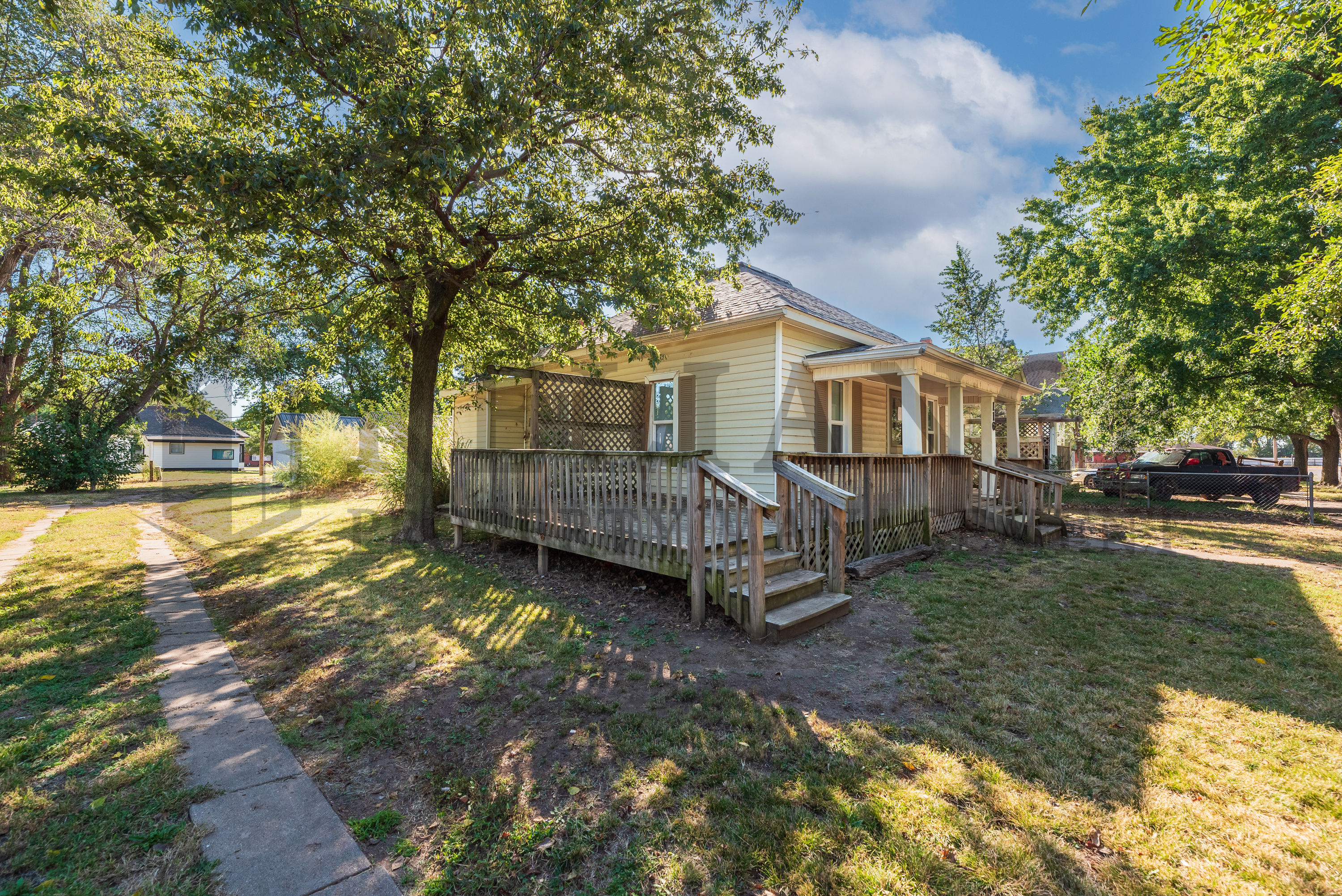 Property thumbnail image