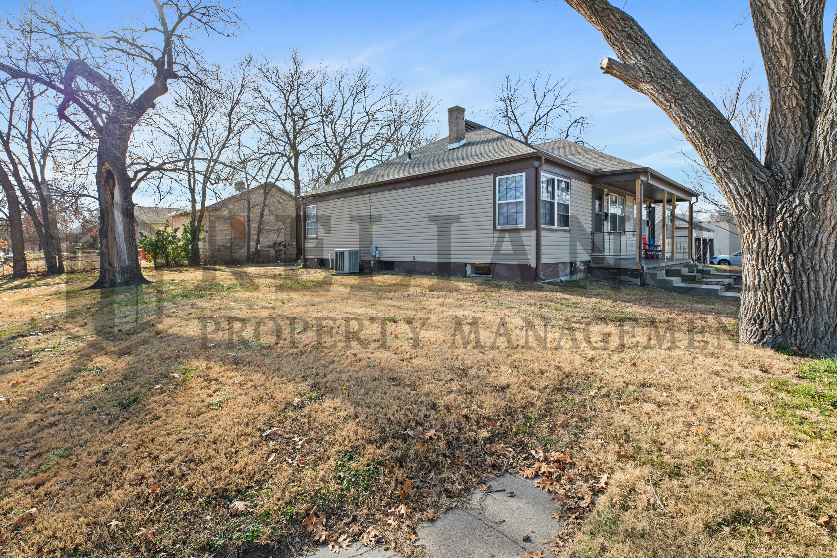 Property thumbnail image