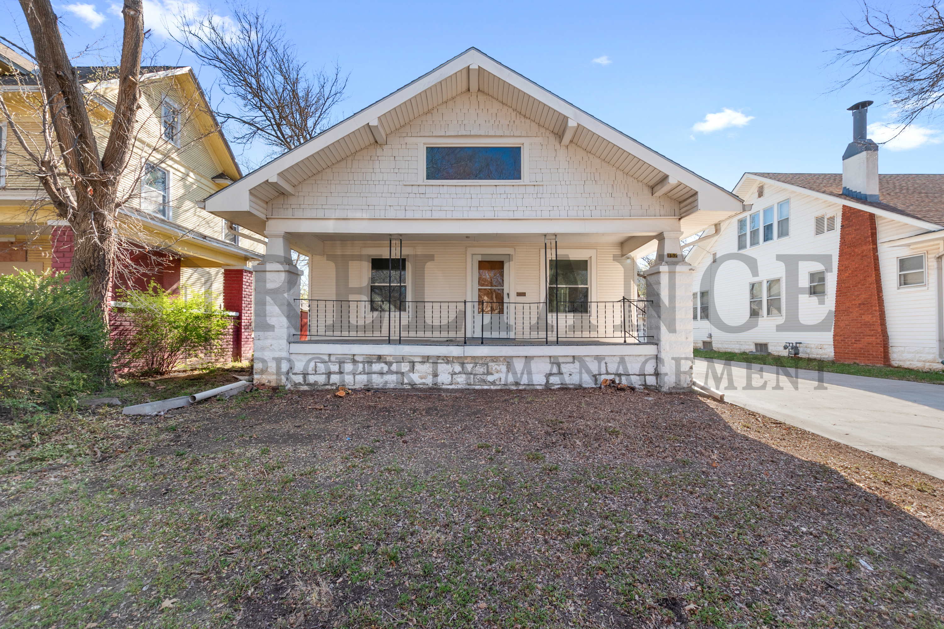152 South Estelle Street