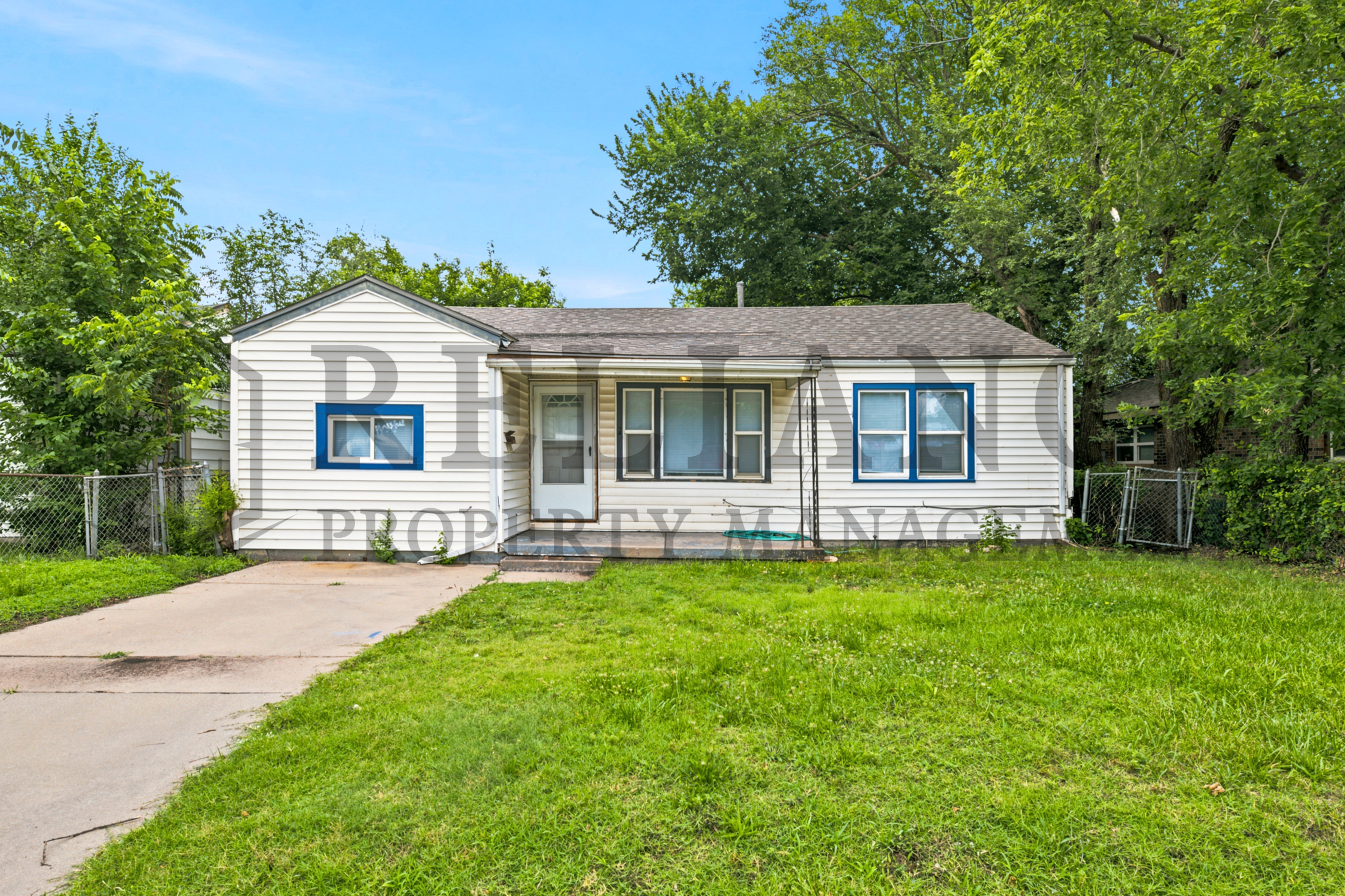 Property main image